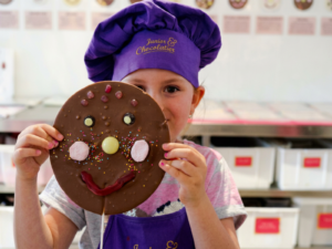 Make a Giant Lollipop and Make a Big Difference